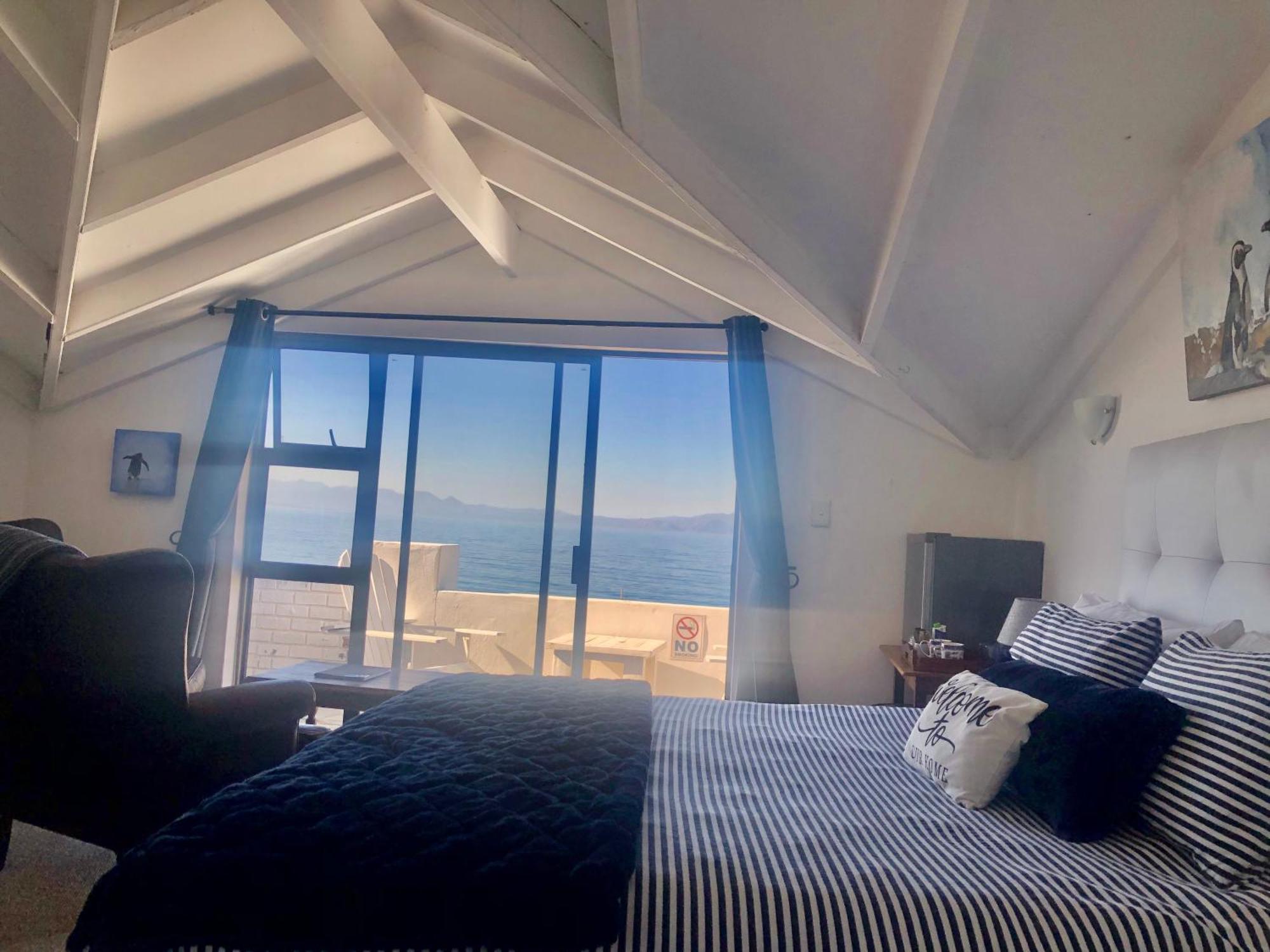 Ollava Guesthouse Simonʼs Town Esterno foto