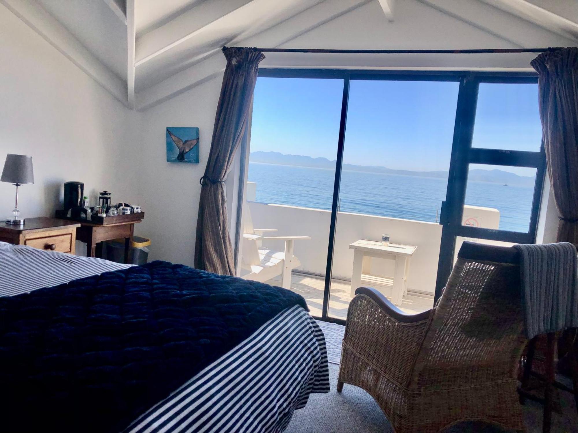 Ollava Guesthouse Simonʼs Town Esterno foto