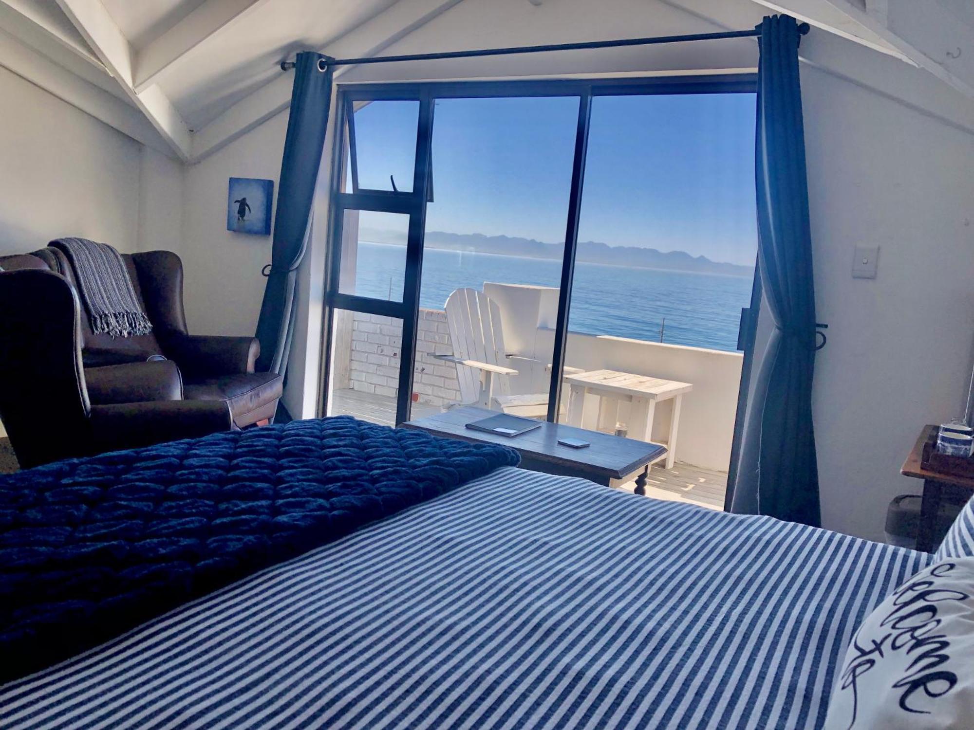 Ollava Guesthouse Simonʼs Town Esterno foto
