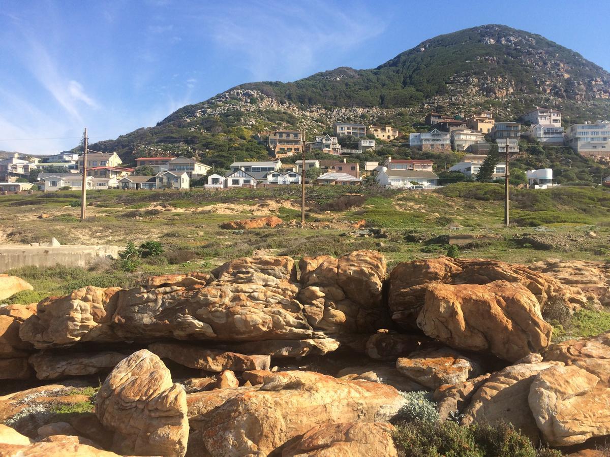 Ollava Guesthouse Simonʼs Town Esterno foto
